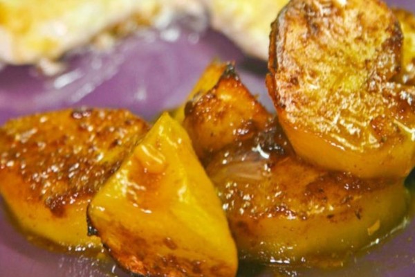 Μαρινάδα για πατάτες φούρνου: Η συνταγή για τις πιο μελωμένες και μαλακές που έχετε φάει ποτέ