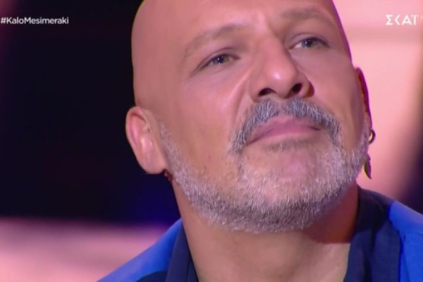 Ράκος ο Νίκος Μουτσινάς: Ξέσπασε σε κλάματα (Video)