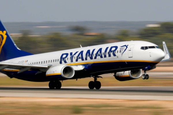 Ryanair – Τρομερή προσφορά: Έκπτωση 40% σε 250.000 θέσεις για ταξίδι στο εξωτερικό!