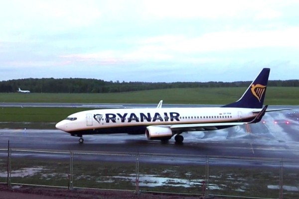 «Έσκασαν» τα νέα από τη Ryanair: Η είδηση που αφορά όλους τους Έλληνες