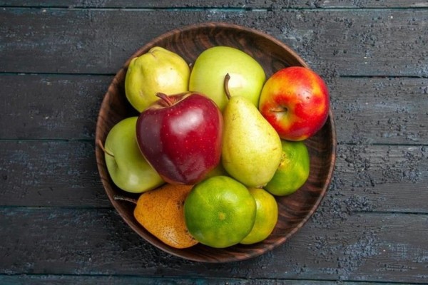 Νικά τον καρκίνο, τη χοληστερίνη και ενισχύει τη μνήμη – Δείτε ποιος είναι ο «βασιλιάς των φρούτων»