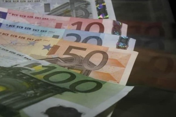 Νέο επίδομα «ανάσα» έως 750 ευρώ: Οι δικαιούχοι και πότε θα το πάρουν