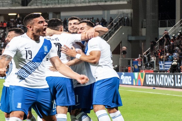Ελλάδα - Κόσοβο (2-0): Νίκη πρωτιάς στο Nations League με γκολάρα Γιακουμάκη και 