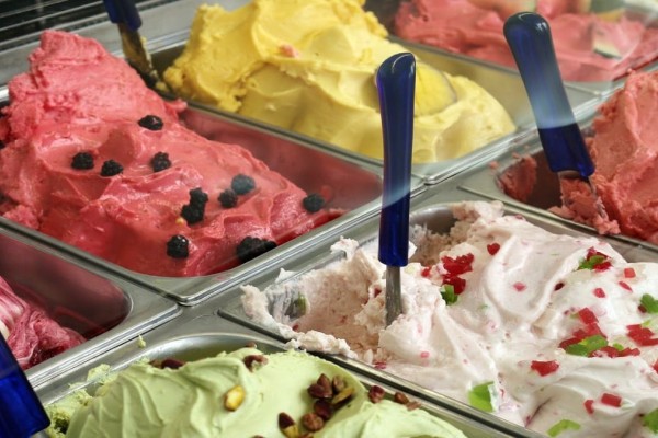 Πού θα φας τα πιο νόστιμα και ιδιαίτερα παγωτά στην Αθήνα