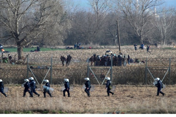 Προκλητικό δημοσίευμα από κορυφαίο τουρκικό Μέσο: «Νεκρός από ελληνικά πυρά στον Έβρο» – Διαψεύδουν οι Αρχές της χώρας μας (photo)