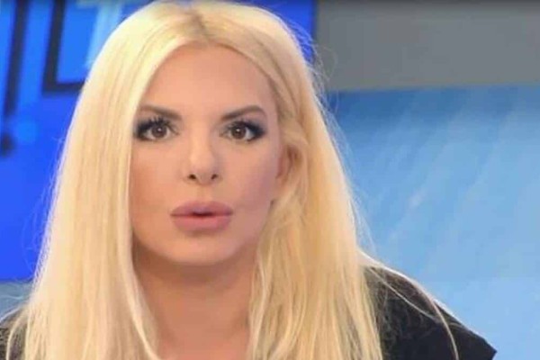 «Βόμβα» στη showbiz: Η αποκάλυψη της Αννίτας Πάνια για το ροζ βίντεο