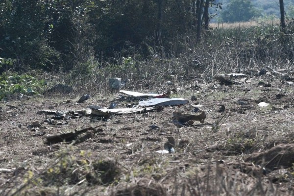 Συντριβή αεροσκάφους στην Καβάλα: Απαγόρευση κυκλοφορίας σε Αντιφιλίππους και Παλαιοχώρι! Θρίλερ για την άγνωστη «λευκή ουσία» (Video)