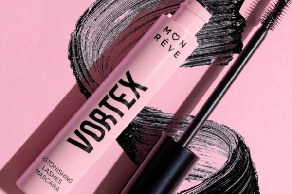 Vortex Mascara: Astonishing lashes in a single coat!