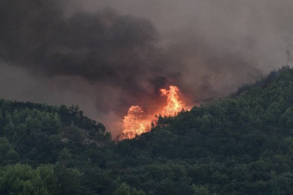 Φωτιά στην ανατολική Μάνη