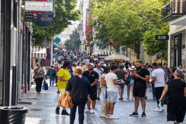 Κορωνοϊός - «Καλπάζει» εν μέσω διακοπών η πανδημία: Τρομακτική εκτίμηση Σαρηγιάννη για 400.000-500.000 ενεργά κρούσματα στη χώρα! (video)