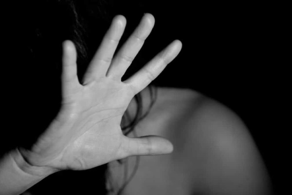 Υπόθεση revenge porn στη Χαλκιδική: «Γιατί μου έκανε κάτι τόσο φρικτό; Με πρόδωσε και με διέσυρε» - Ξεσπά η 17χρονη (Video)
