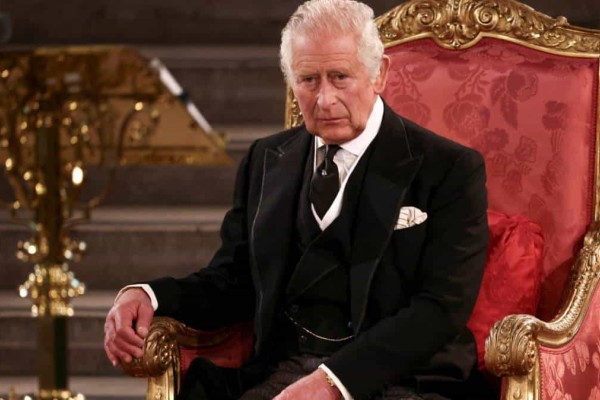 Ελάχιστοι γνωρίζουν: Πόσο πλούσιος είναι ο Βασιλιάς Κάρολος Γ' - Αυτή είναι η αμύθητη περιουσία του νέου μονάρχη