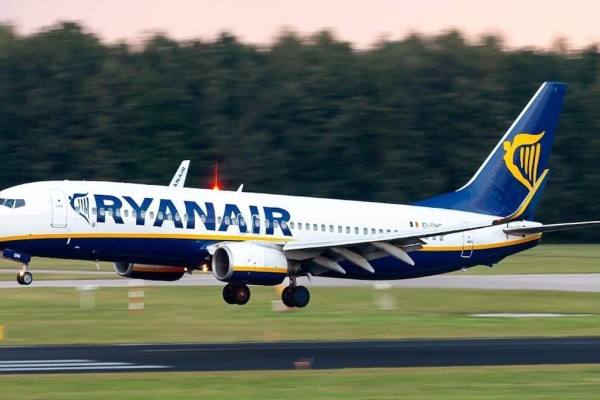 Τρελή προσφορά Ryanair: Πτήσεις στο εξωτερικό με επιστροφή ούτε με 20 ευρώ!