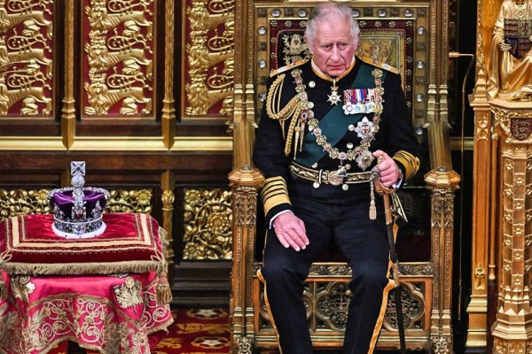 Ο Κάρολος ανακηρύσσεται σήμερα επισήμως βασιλιάς του Ηνωμένου Βασιλείου