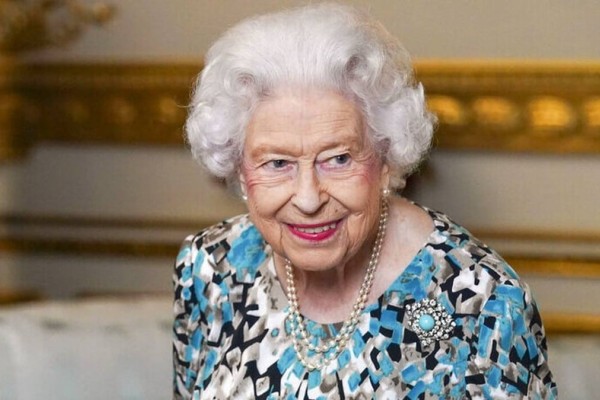 Βασίλισσα Ελισάβετ: Αλλάζουν τα πάντα στη Βρετανία - Τι θα γίνει με εθνικό ύμνο και νομίσματα