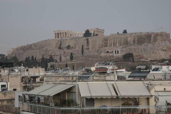 «Σπίτι μου»: Φθηνά στεγαστικά δάνεια για νέους - Τι ισχύει για τους δικαιούχους - Οι διευκρινίσεις του υπουργείου Εργασίας