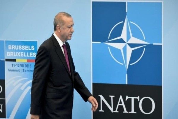 Ελληνοτουρκικά: Συνεχίζει το παραλήρημα ο Ερντογάν - «Η Ελλάδα δεν έχει καμία αξία μέσα στο ΝΑΤΟ»