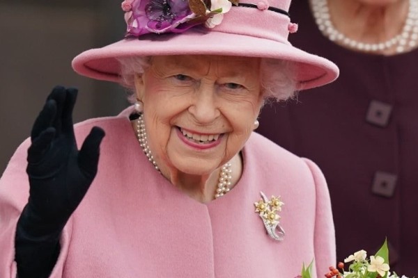 Βασίλισσα Ελισάβετ: Πότε θα γίνει η κηδεία – Το πρωτόκολλο των 10 ημερών