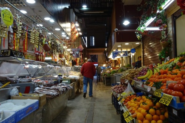 Η Σκεπαστή Αγορά της Καλλιθέας που κρύβει μέσα της πολύ αγάπη και ποιοτικά προϊόντα