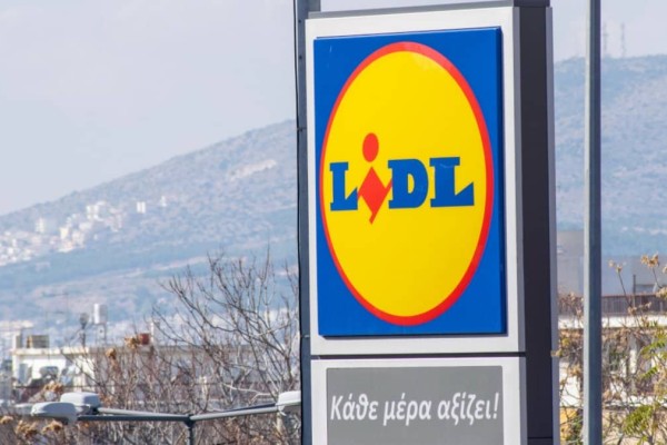 «Στενάζουν» οι διάδρομοι στα Lidl - Ξεκίνησαν προσφορές που κάνουν πάταγο!