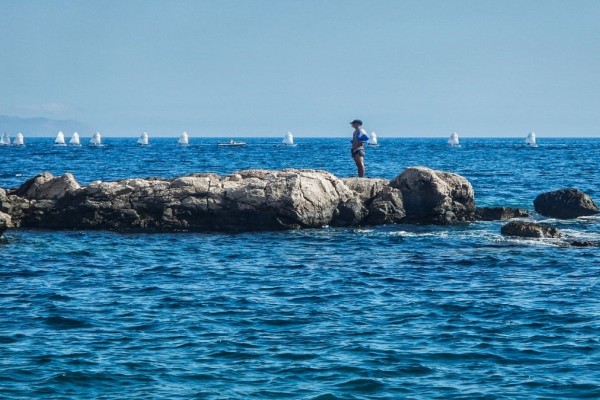 Το ξεκαθάρισε το Meteo: Αυτή θα είναι η πιο ζεστή μέρα του «γαϊδουροκαλόκαιρου»