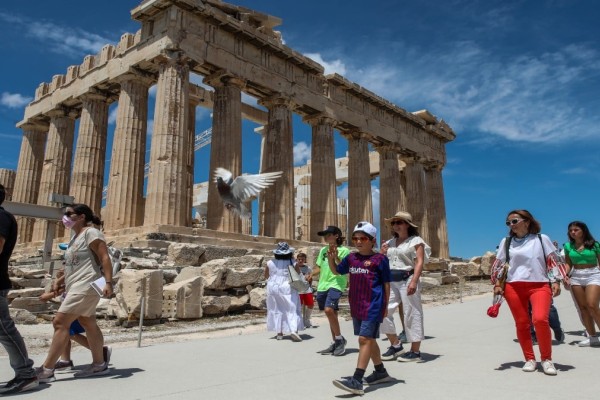 Το θαύμα των Αρχαίων Ελλήνων: Αυτός είναι ο πραγματικός λόγος που ο Παρθενώνας μένει για 2500 χρόνια όρθιος χωρίς θεμέλια!