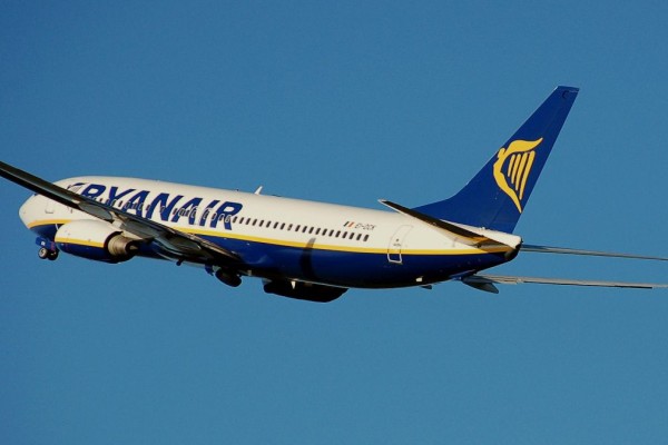 Έκτακτη ανακοίνωση της Ryanair: Μεγάλη προσοχή για όσους θα ταξιδέψουν μέσα στον Νοέμβριο!