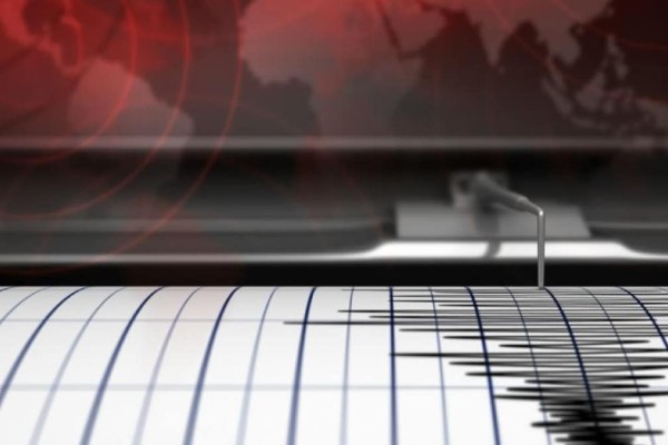 Μπαράζ σεισμικών δονήσεων: Κινδυνεύει η Αττική; Ανησυχία για το άγνωστο ρήγμα - Τι φοβούνται οι σεισμολόγοι