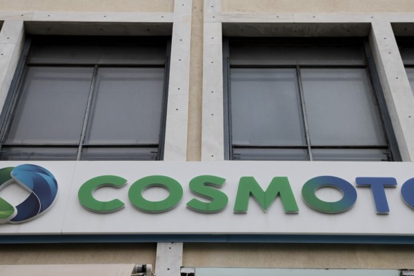 Τινάζει την μπάνκα η Cosmote - Απίστευτο δώρο για τις Γιορτές!