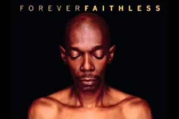 Maxi Jazz: Πέθανε στα 65 του ο τραγουδιστής των Faithless