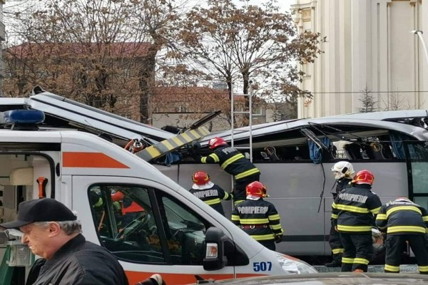 Δυστύχημα στη Ρουμανία: Επέστρεψε στην Ελλάδα ο οδηγός - Δύο σοβαρά τραυματίες στα νοσοκομεία της Ρουμανίας