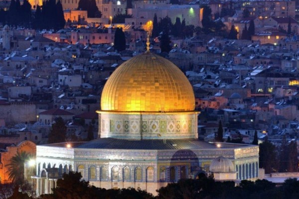 Μακελειό στην Ιερουσαλήμ: Τουλάχιστον επτά νεκροί από πυροβολισμούς σε συναγωγή