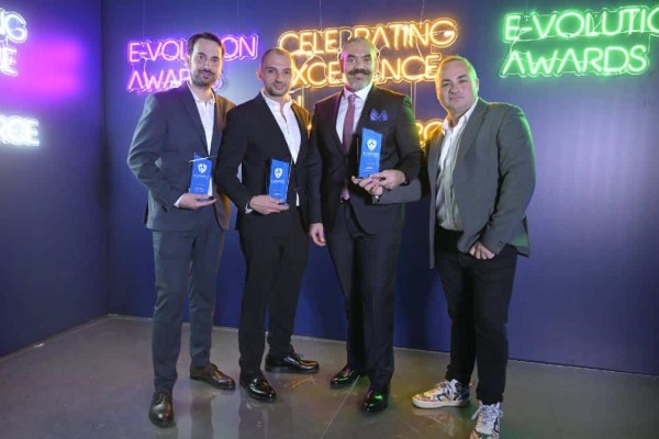 Με 3 βραβεία η Mat. Fashion στα E-Volution Awards