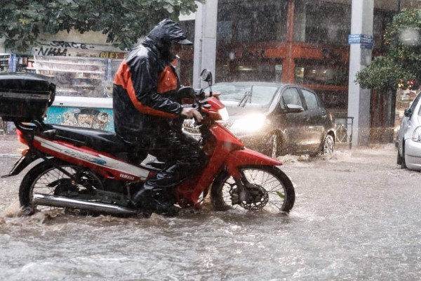 Αλλάζει ο καιρός και βάζει τα… ρούχα του αλλιώς - Έκτακτη προειδοποίηση Meteo