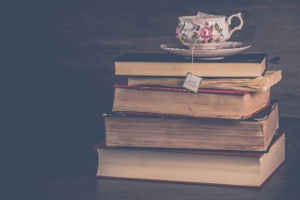 4 + 1 βιβλία που θα σε βοηθήσουν να πετύχεις τους στόχους της νέας χρονιάς