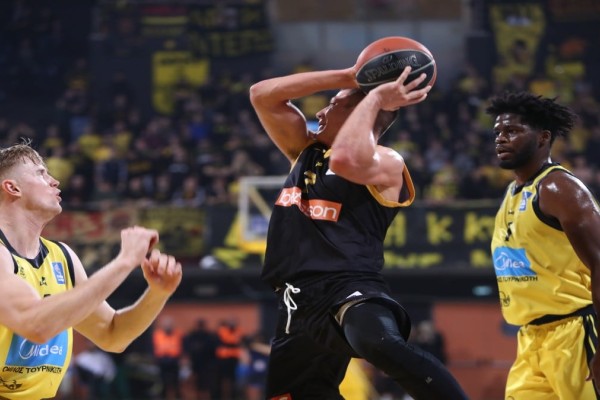 Basket League / Άρης - ΑΕΚ (74-64): Νετζήπογλου και Γκούντγουιν καθάρισαν το ντέρμπι (Video)