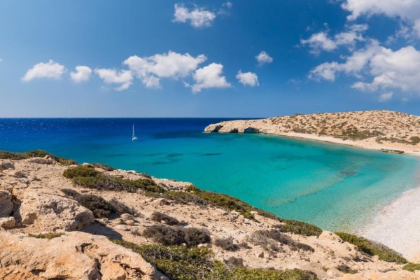 Το ελληνικό νησί που «ξελογιάζει»: Βρίσκεται στην Κρήτη και συνδέεται με έναν από τους δημοφιλέστερους αρχαιοελληνικούς μύθους 