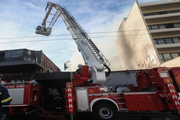 Φωτιά σε ξενοδοχείο στην Ημαθία: Μεγάλη κινητοποίηση της Πυροσβεστικής