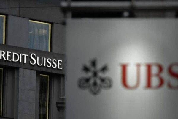 Credit Suisse: Η UBS συμφώνησε να την αγοράσει για πάνω από 2 δισ. δολάρια