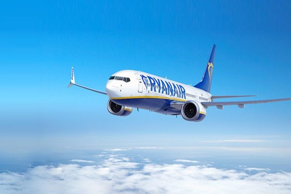 Προσφορά αστραπή από την Ryanair: Έκπτωση ως και 15% σε 350.000 θέσεις