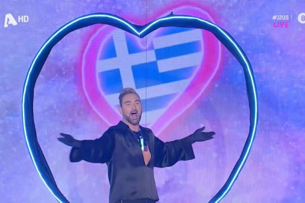 J2US: «Εσένα άμα είχαμε στείλει, καλύτερα θα...» - Η μπηχτή για τον Victor Vernicos στην Eurovision