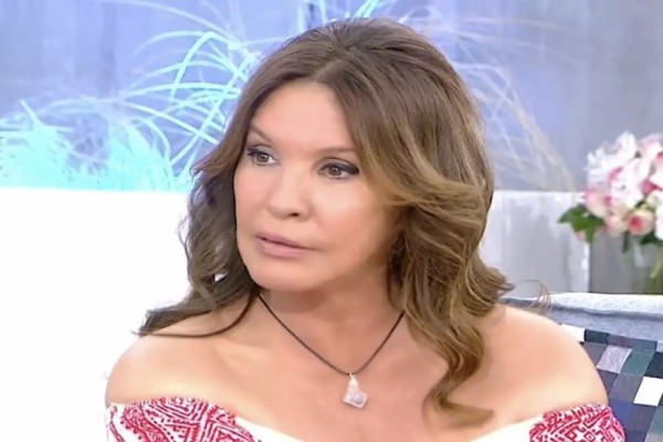 Βάνα Μπάρμπα: «Μου βάζουν αίμα με ειδικά φάρμακα» - Ανατριχιάζει η ηθοποιός για το πρόβλημα υγείας που αντιμετωπίζει