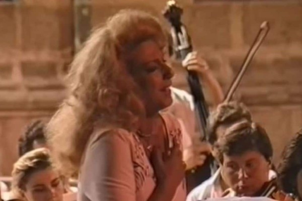 Πέθανε η τραγουδίστρια της όπερας Ίρμα Καπέτσε Μινούτολο