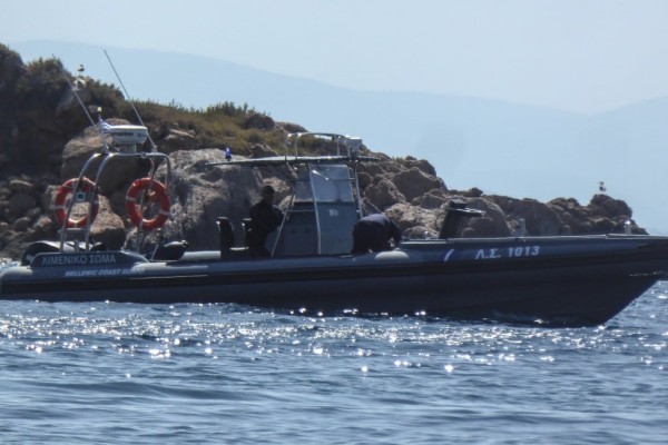 Συναγερμός στη Χαλκιδική: Άντρας βρέθηκε νεκρός μέσα στο σκάφος του