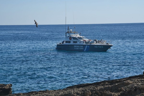 Φρίκη στην Πάτρα: Πτώμα άνδρα εντοπίστηκε σε παραλία - Συναγερμός στις Αρχές