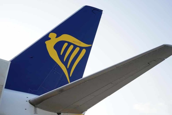 Προσφορά αστραπή από την Ryanair - 15% έκπτωση για πτήσεις Ιουλίου! Δείτε αναλυτικά