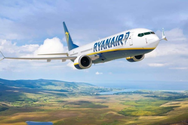 Τρομερή προσφορά από την Ryanair: Επεκτείνετε τις διακοπές σας Σεπτέμβριο & Οκτώβριο με πτήσεις από €29,99!