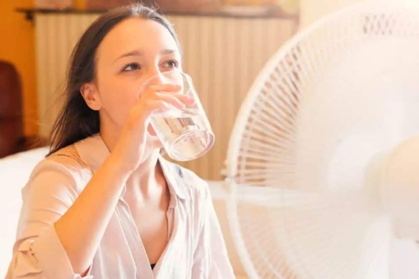Ποιό κλιματιστικό; Δροσερό σπίτι για το καλοκαίρι σε 6 βήματα με λιγότερη ενέργεια 