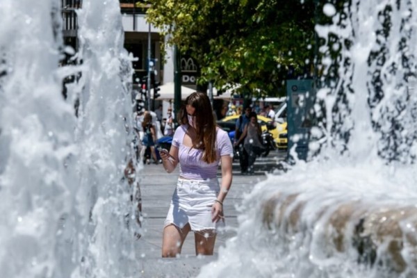 Στο έλεος του καύσωνα η Ελλάδα: Προ των πυλών τα 45άρια - Θα είναι ο χειρότερος από το 1987!