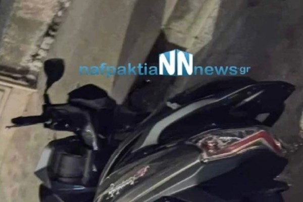 Τραγωδία στη Ναύπακτο: 19χρονη σκοτώθηκε σε τροχαίο με μηχανάκι - «Καρφώθηκε» σε κάγκελα (Video)